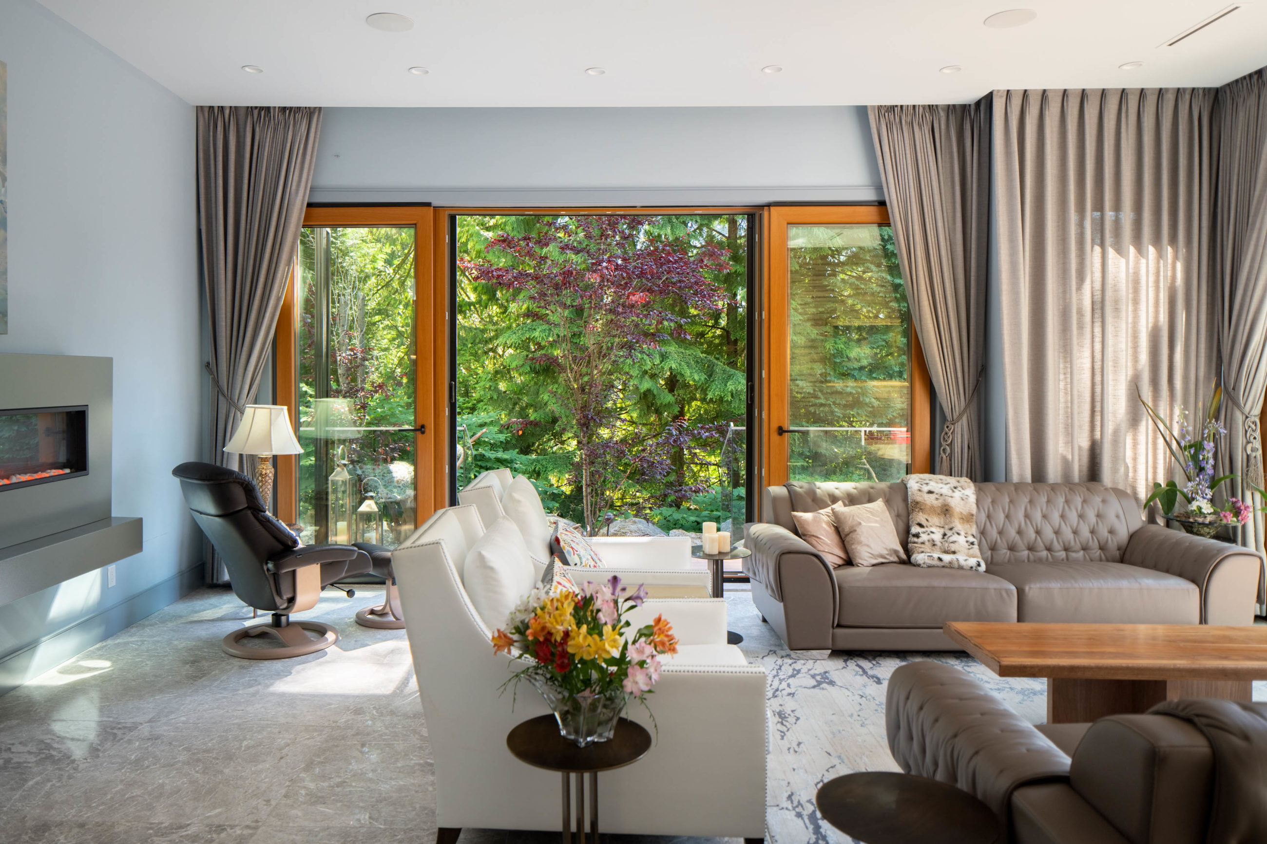 RUSSELL HOLLINGSWORTH - 340 Southborough Drive, West Vancouver